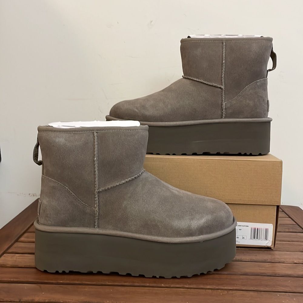 UGG Classic Mini Platform Smoke Plume Women Size 9 - Picture 5 of 15